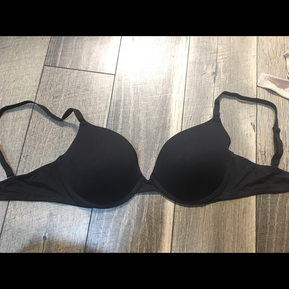 VS PINK bra